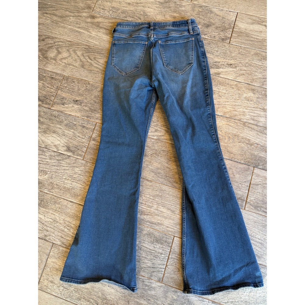 Abercrombie & Fitch The Flare Jeans 26 / 2 Ultra High Rise Raw Hem Womens Boho